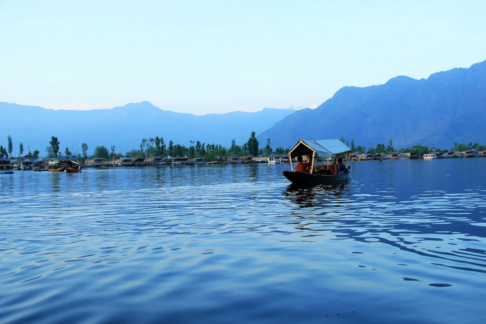5N/6D Premium Kashmir